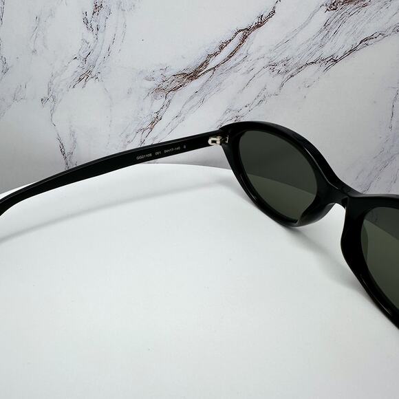 New GUCCI Sunglasses Black Cat Eye Gold Metal Front Interlocking GG Logo Womens main image 4